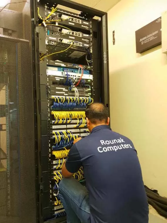 str1 Structured Cabling Services for Businesses in Dubai - Rounak Computers